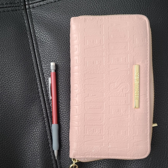 2/$40 Steve Madden Wristlet - Picture 6 of 6
